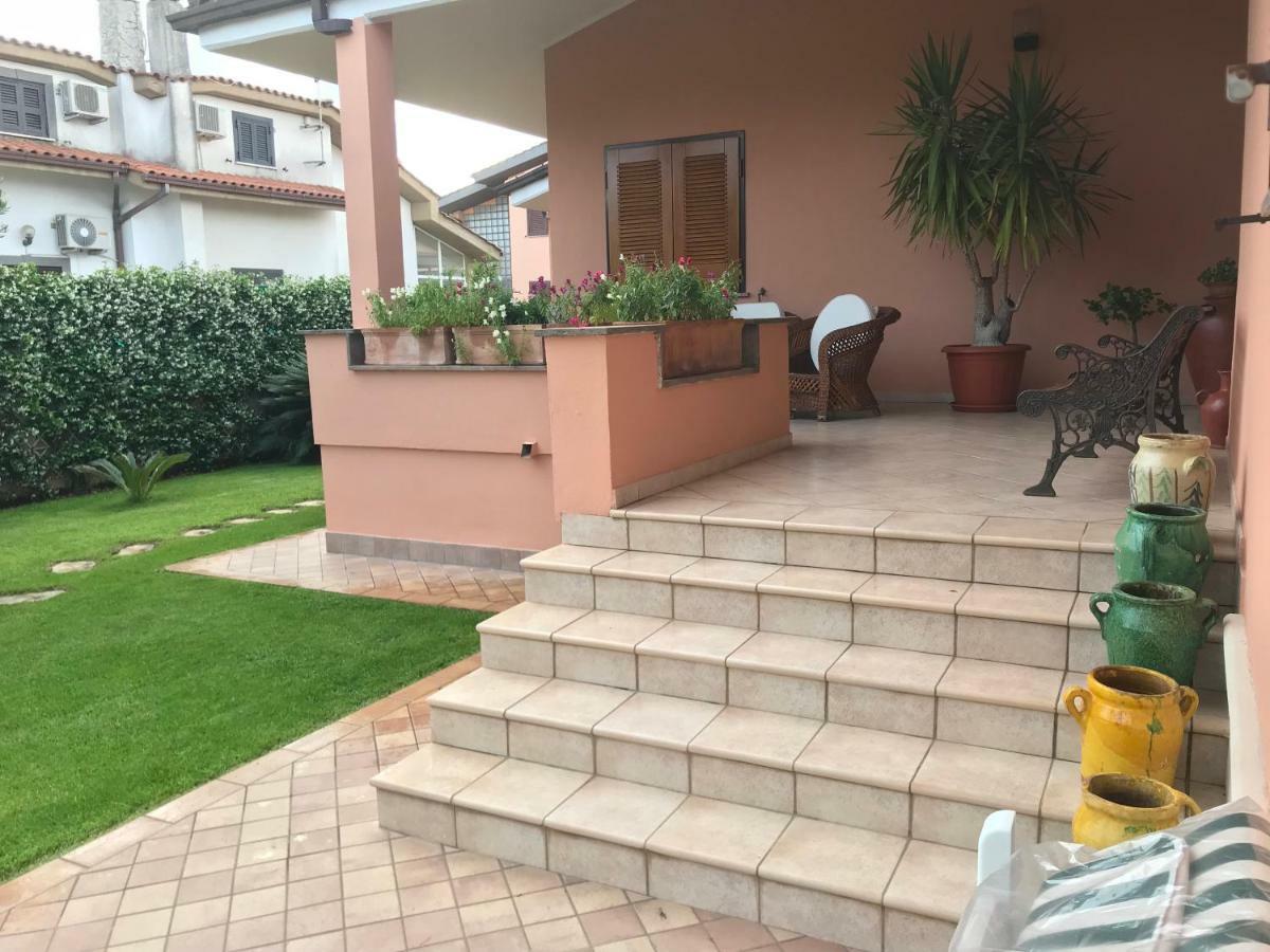 Villa Nevada -20 Min Da Roma Ladispoli Εξωτερικό φωτογραφία